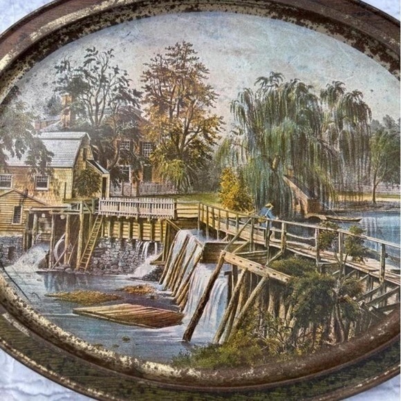 Cottage Core Vintage Trays Pair - Picture 5 of 8